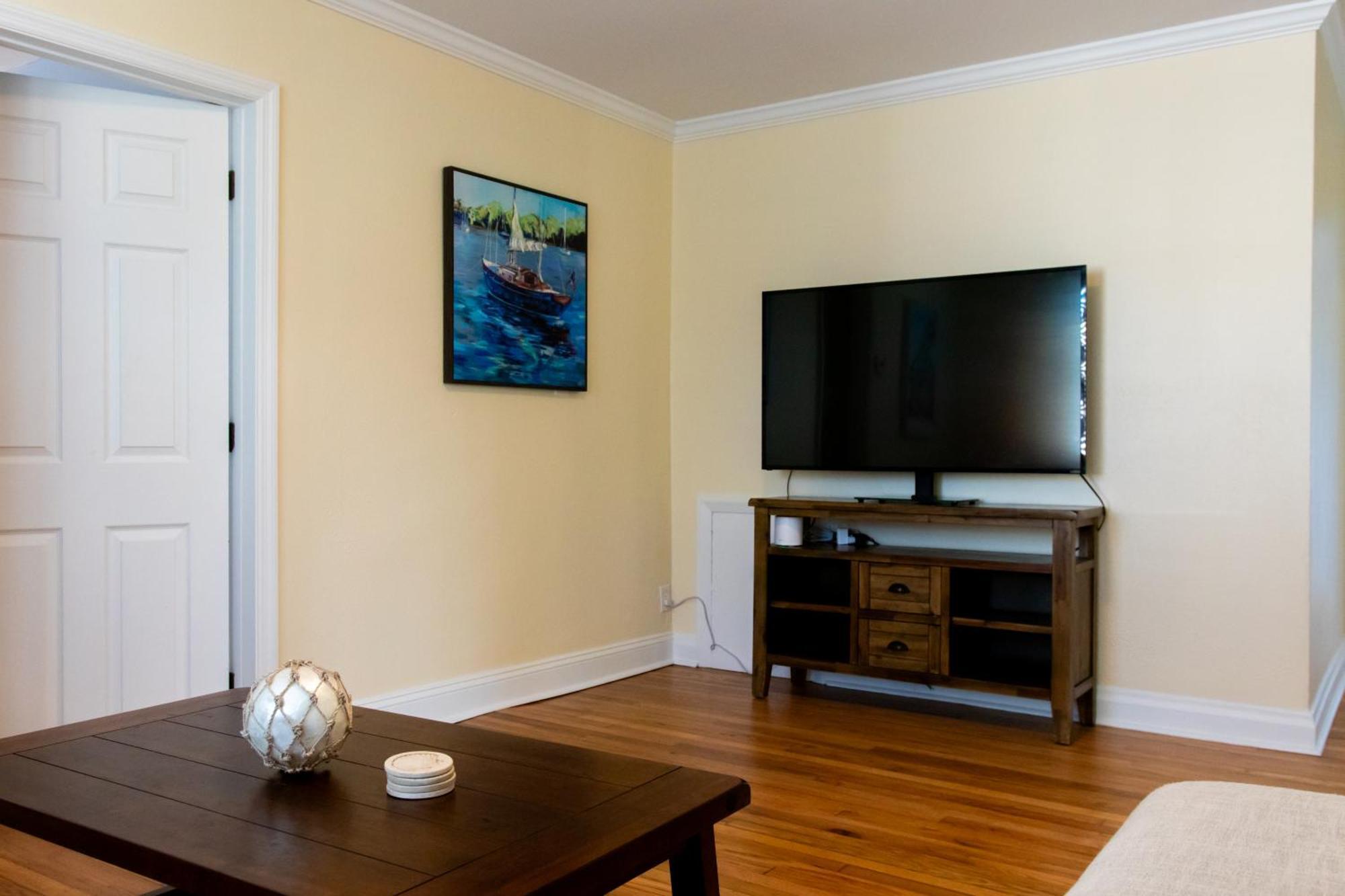 Walk To The Beach! Two Bedroom Unit In The Heart Of Jax Beach 杰克逊维尔海滩 外观 照片
